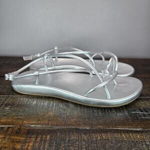 NEW Olukai Waiau Womens Size 11 Sandals Flip Flop Strappy Leather Flats Silver